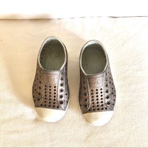 Kids Native Shoes gold sparkle
